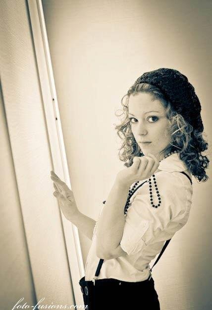 Фото - Джоди Томас: 428x625 / 33 Кб