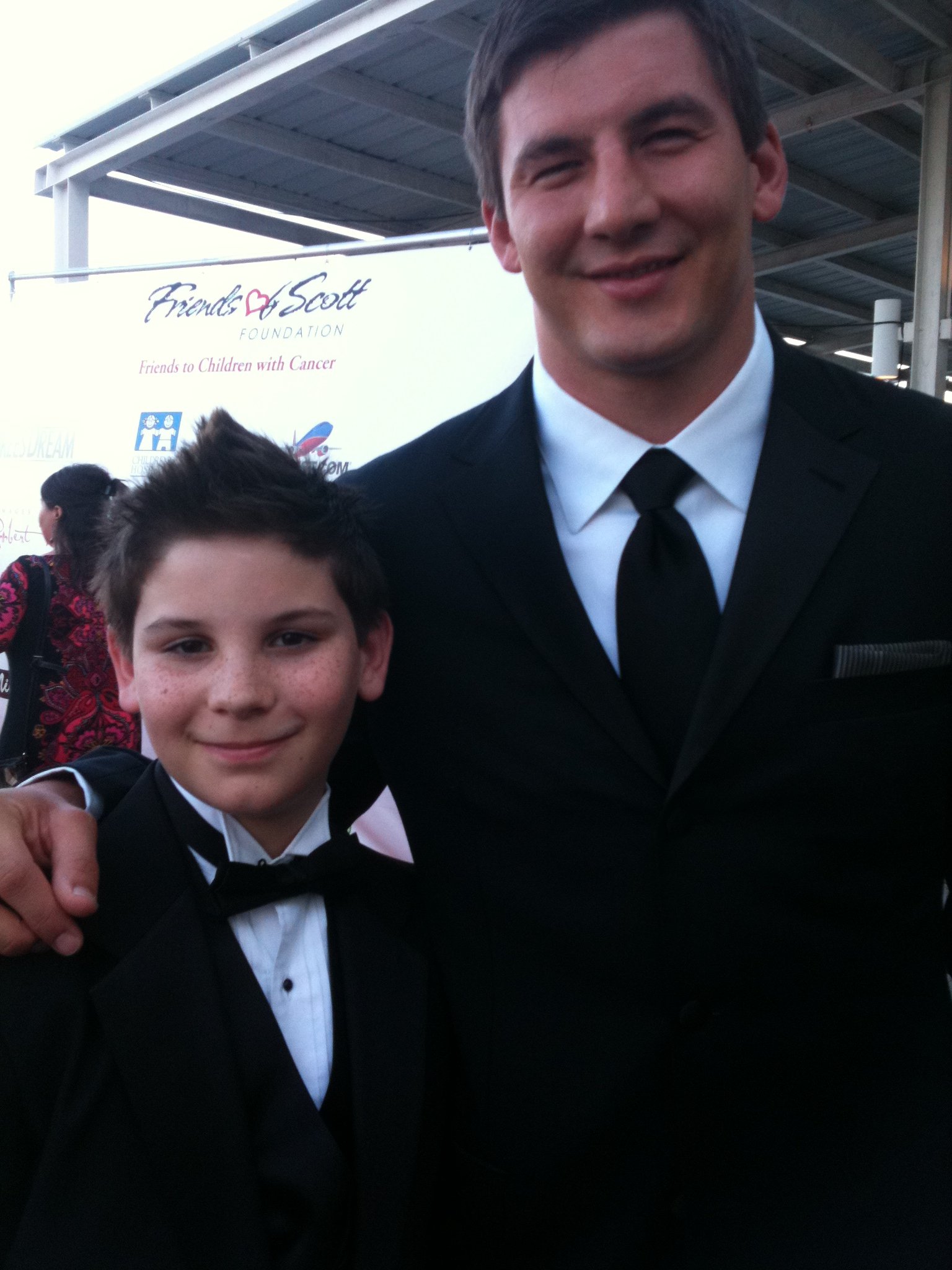 Фото - Ти Паркер: 1536x2048 / 314 Кб