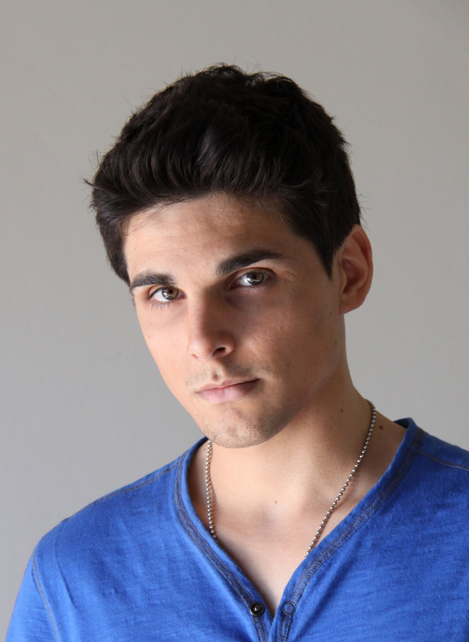 Фото - Марко Наддей: 1495x2048 / 325 Кб