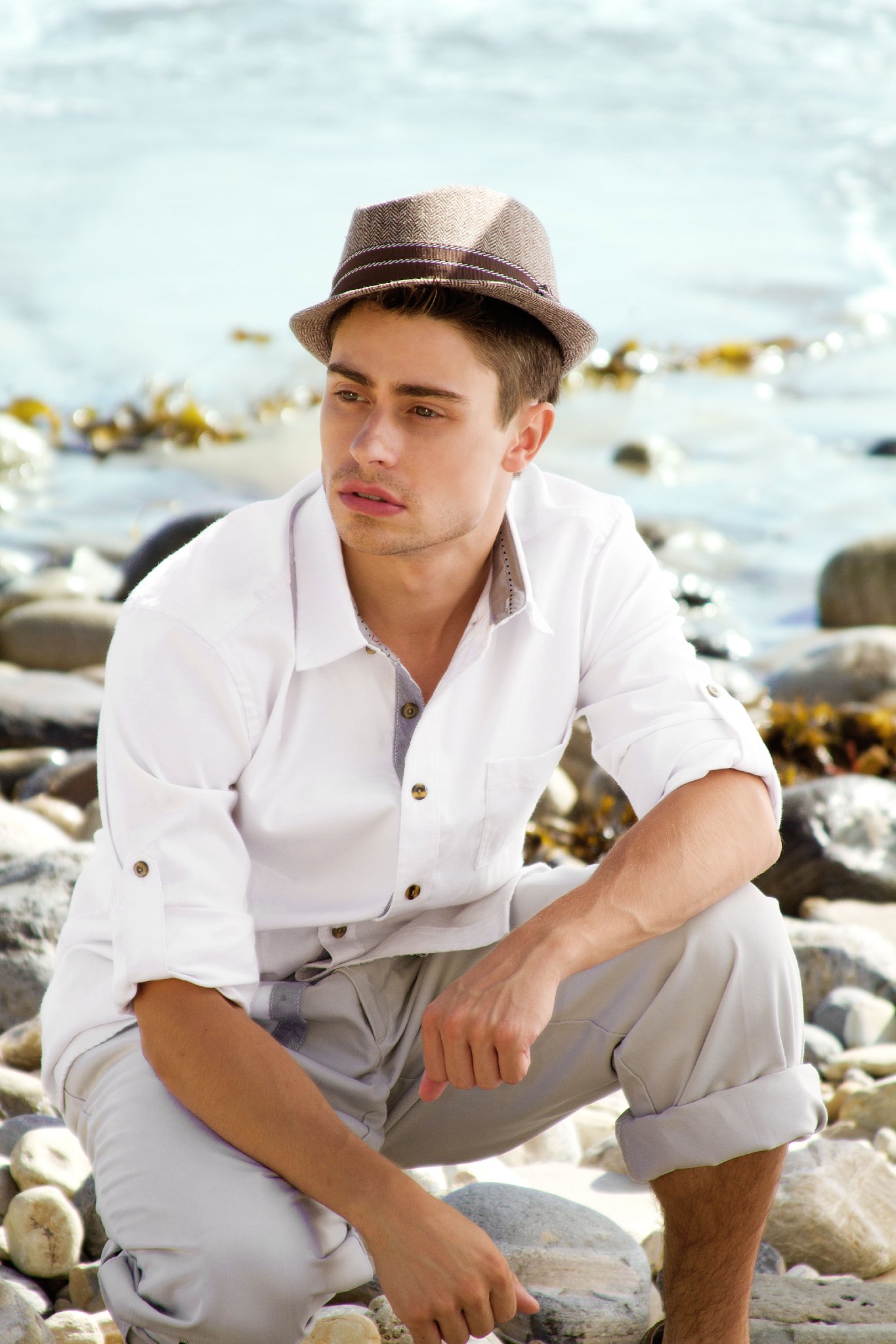 Фото - Пэриш Дилан: 1365x2048 / 307 Кб