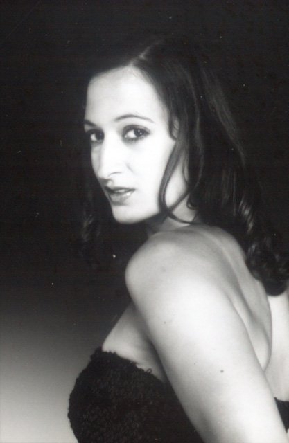 Фото - Индра Патель: 417x640 / 29 Кб