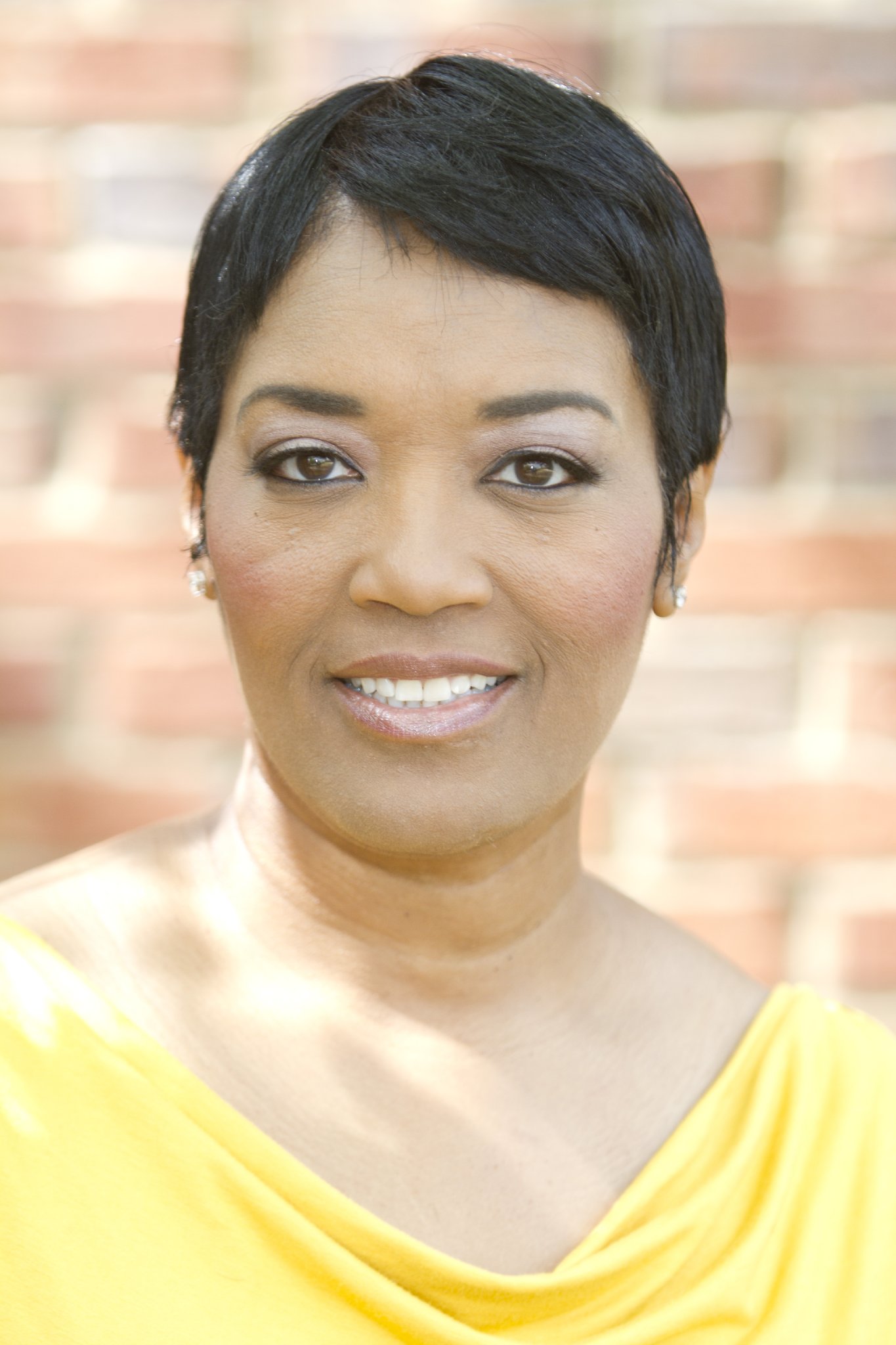 Фото - Тони Берд: 1365x2048 / 222 Кб