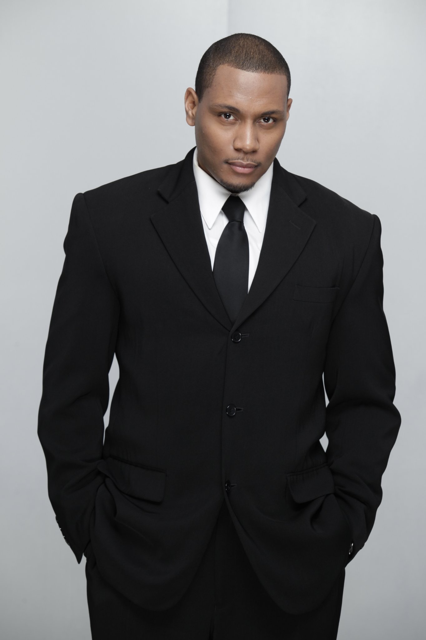 Фото - Клайд Брум Мл.: 1365x2048 / 113 Кб