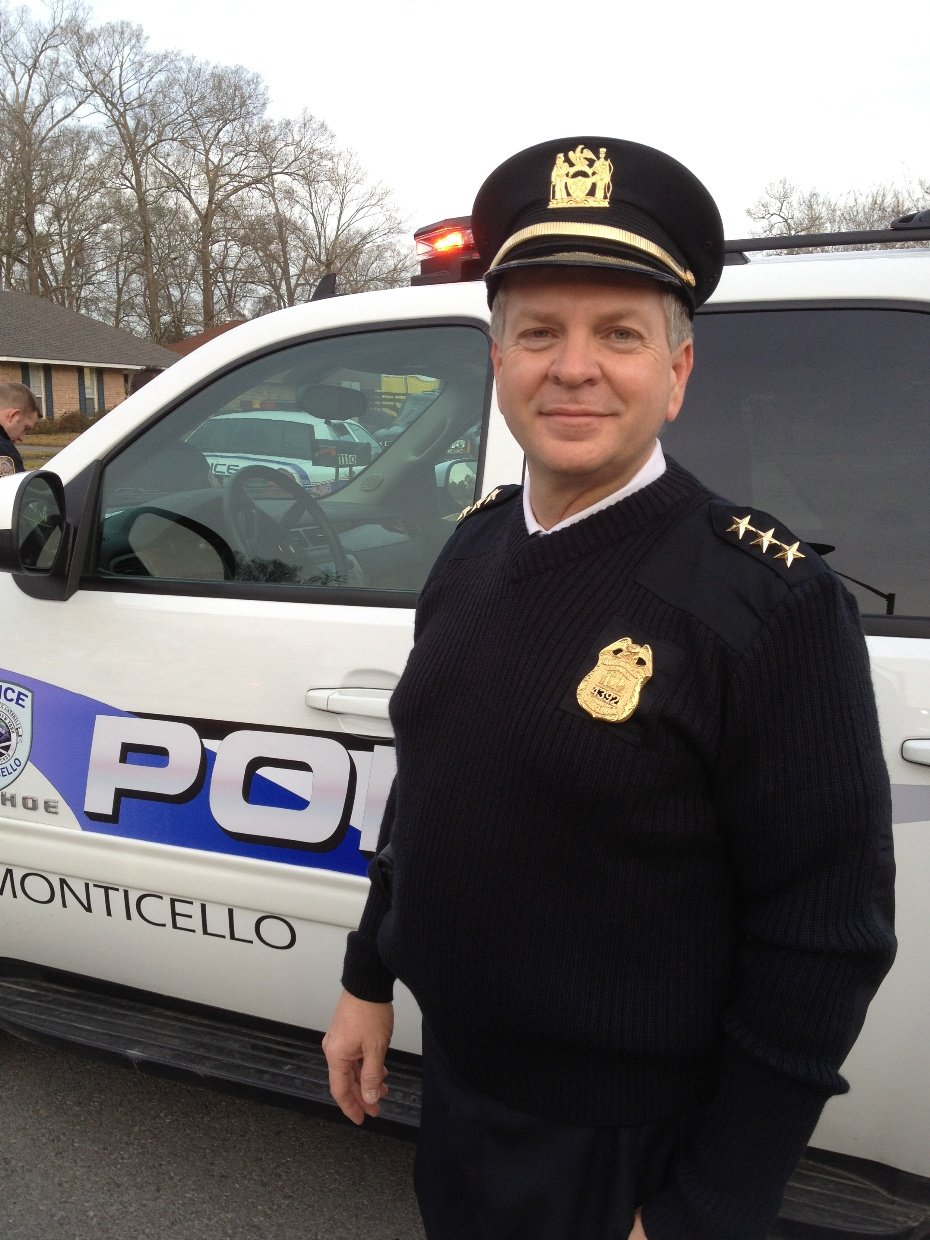 Фото - Том Кейн: 930x1240 / 196 Кб