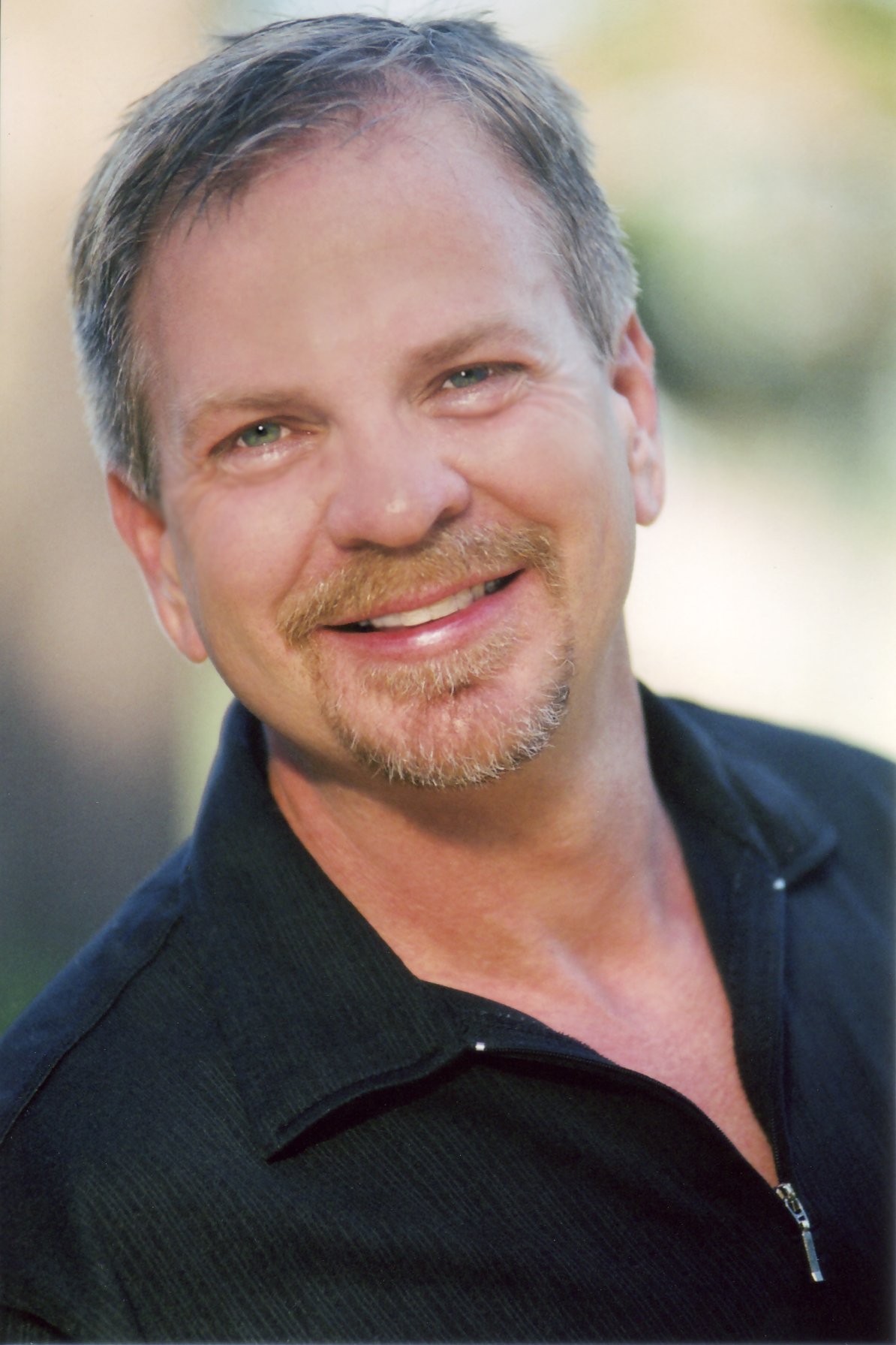 Фото - Том Кейн: 1194x1791 / 218 Кб