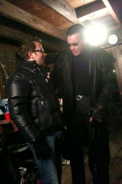 Фото - Джозеф Авиль: 480x720 / 41 Кб