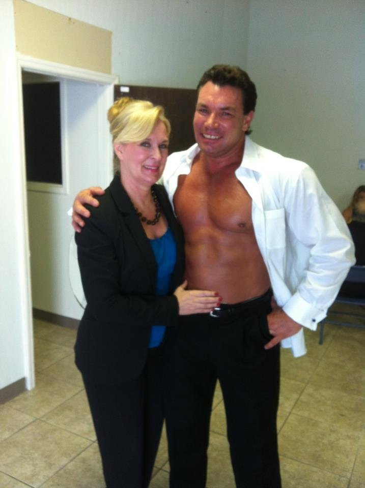 Фото - Джозеф Авиль: 717x960 / 56 Кб