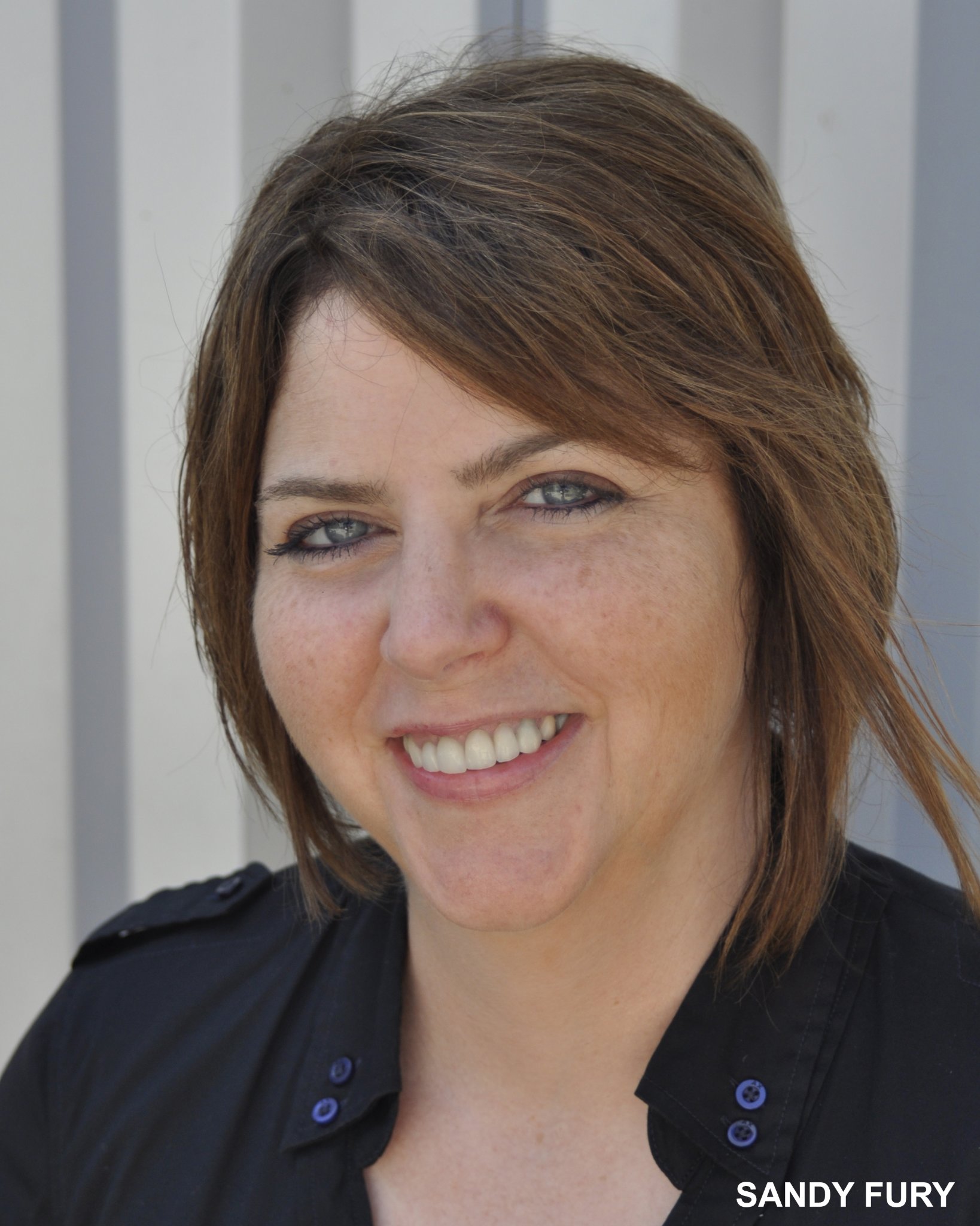 Фото - Сэнди Фьюри: 1638x2048 / 314 Кб