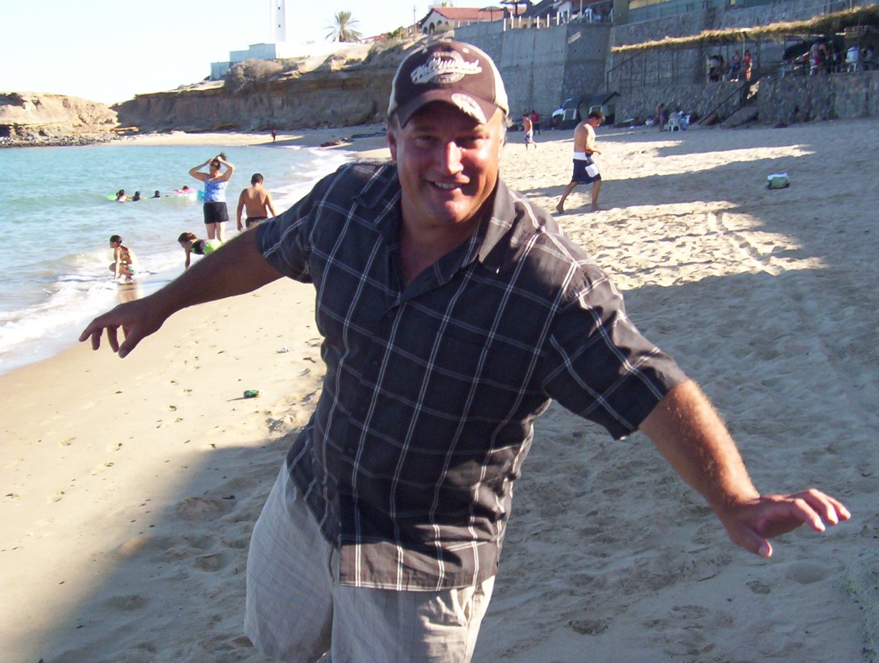 Фото - Рон Роджи: 1232x930 / 205 Кб