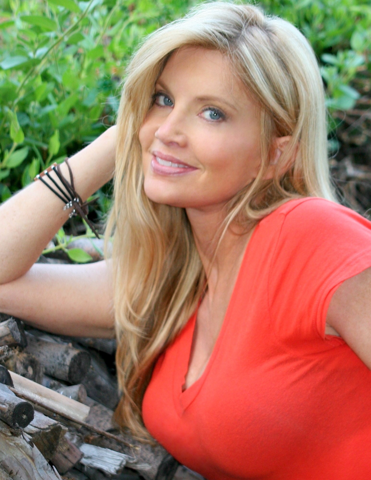 Фото - Ти Джей Маейрс: 1545x2001 / 396 Кб