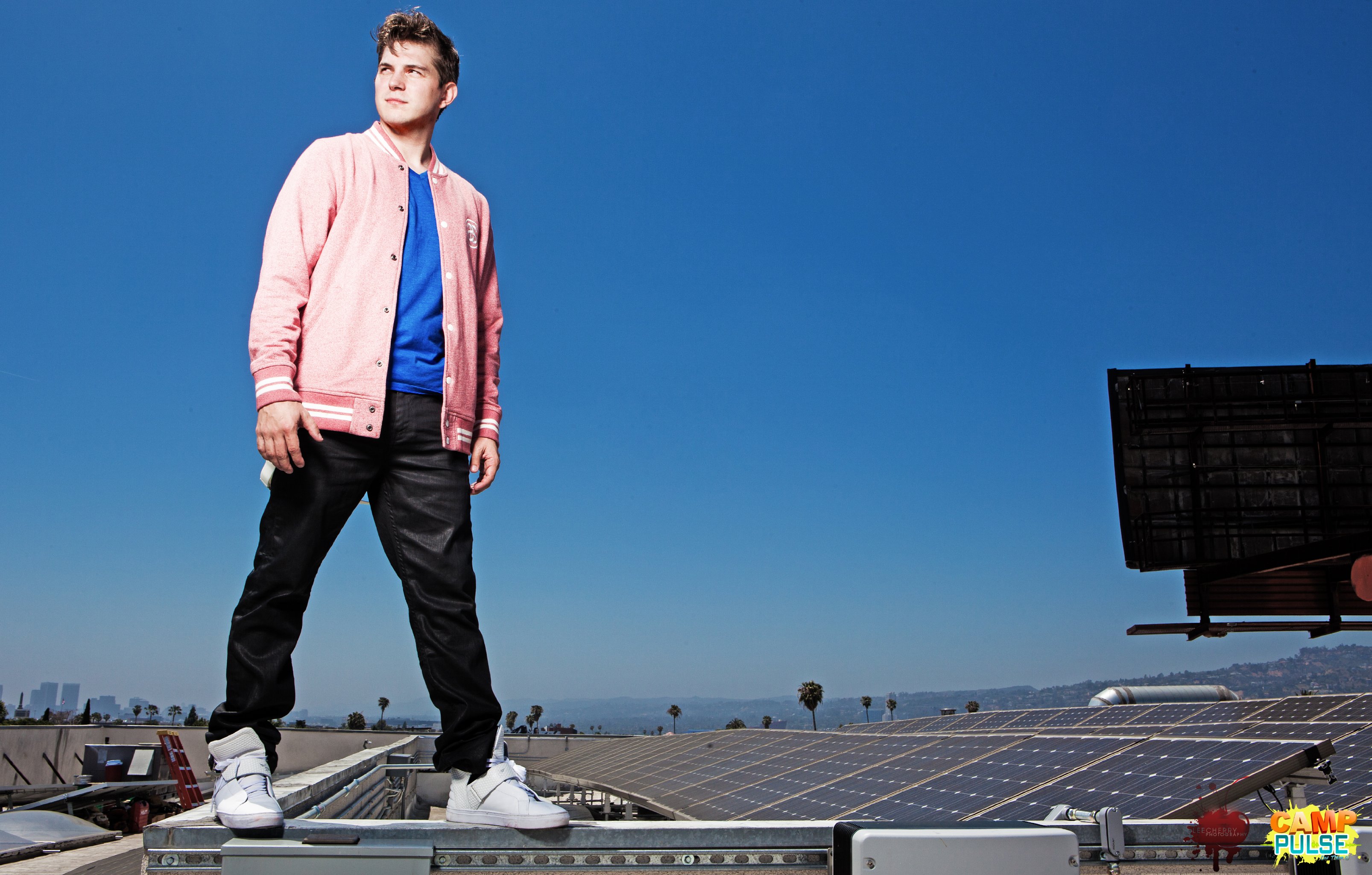 Фото - Пол Бекер: 3213x2048 / 823 Кб