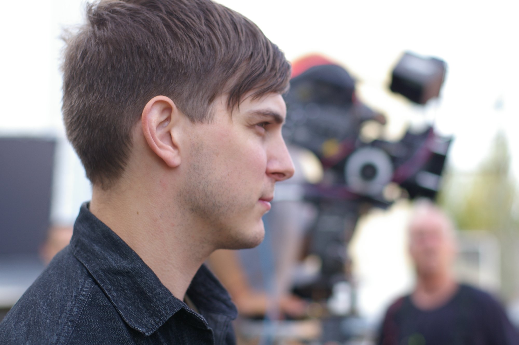 Фото - Пол Бекер: 2000x1330 / 231 Кб