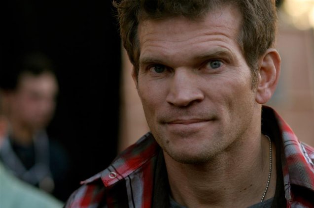 Фото - Патрик Кертон: 637x423 / 33 Кб