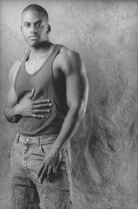 Фото - Джонни Браун: 450x681 / 59 Кб