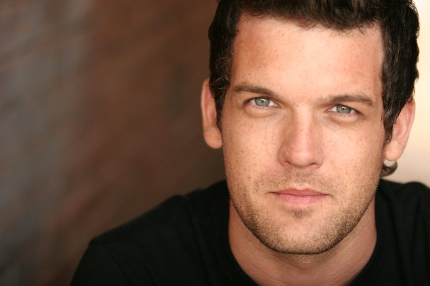 Фото - Адам Синклер: 853x568 / 49 Кб