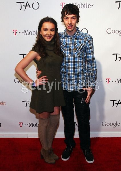 Фото - Даг Хейли: 423x594 / 44 Кб