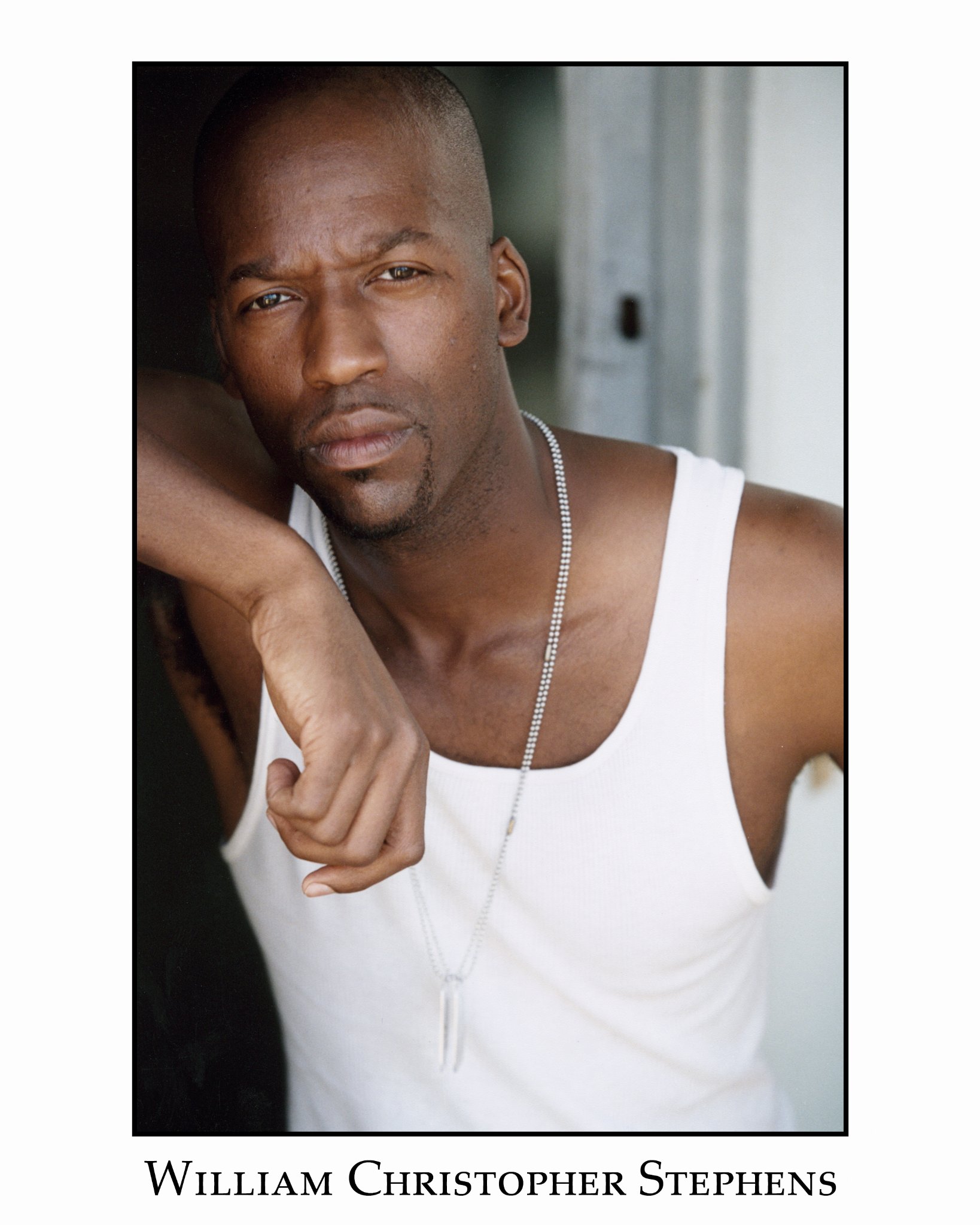 Фото - Уилльям-Кристофер Стивенс: 1638x2048 / 284 Кб