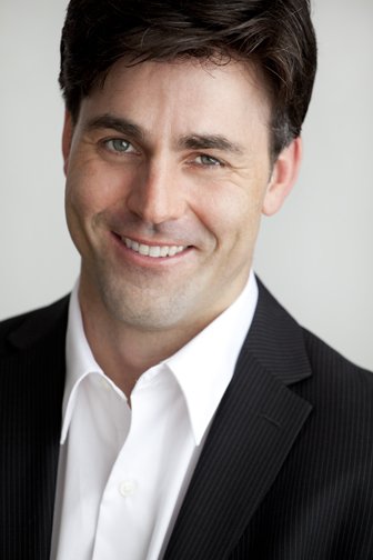 Фото - Джаррет Райт: 336x504 / 24 Кб