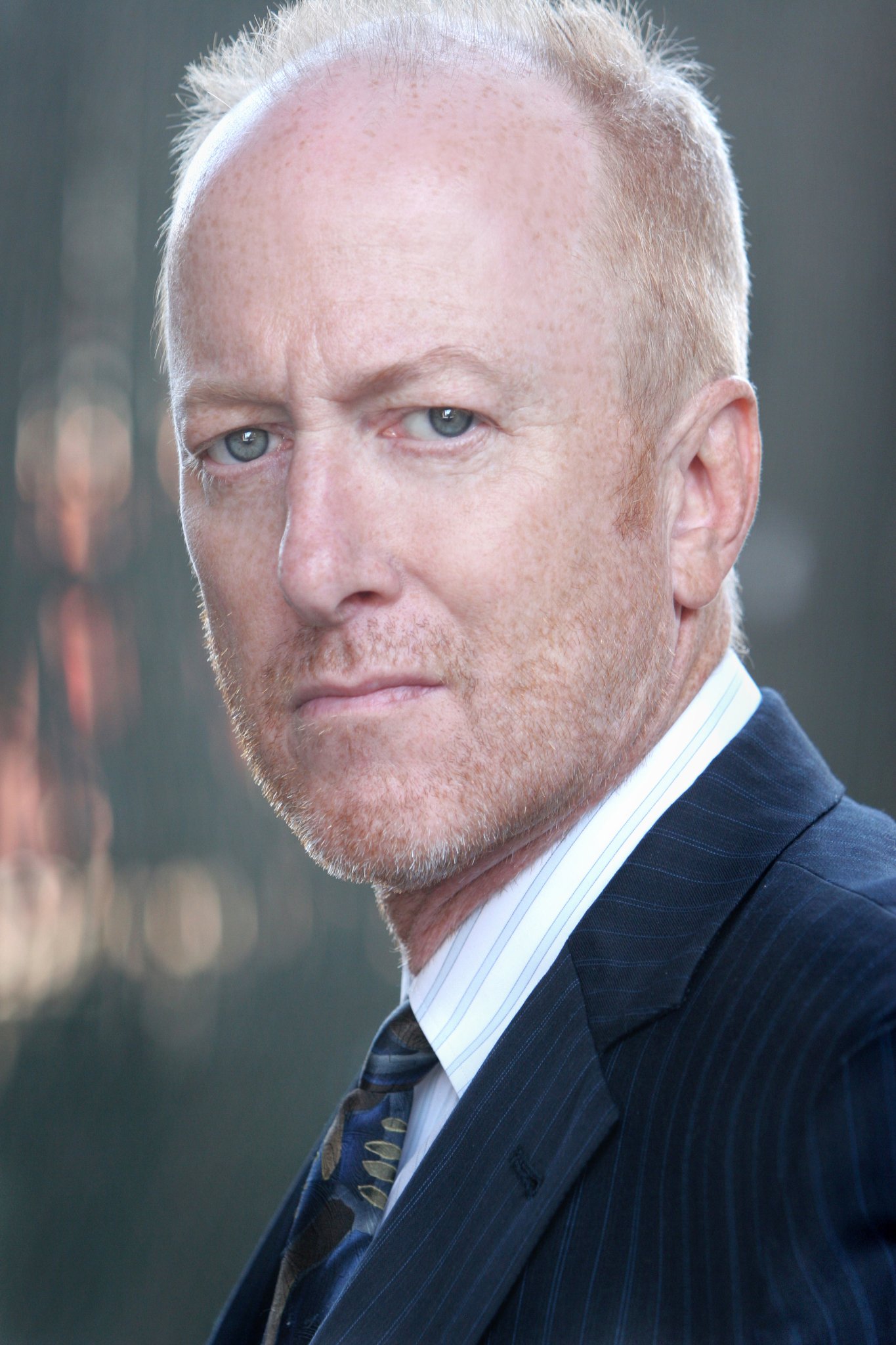 Фото - Фрэнк Дил: 1365x2048 / 347 Кб