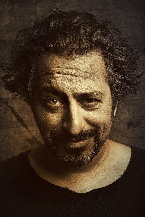 Фото - Джем Йылмаз: 480x720 / 62 Кб