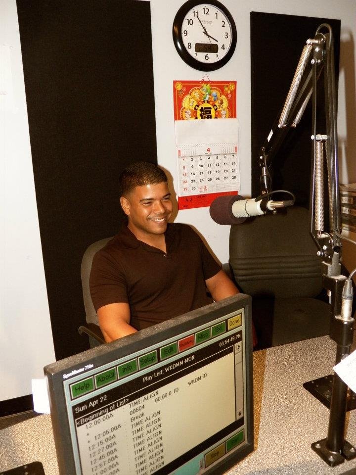 Фото - Родни Ролдан: 720x960 / 125 Кб