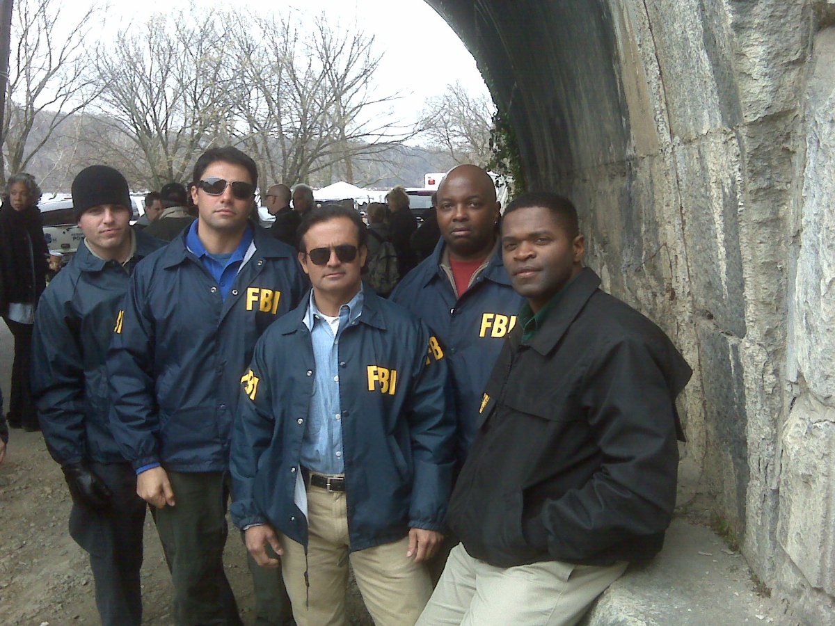 Фото - Энрике Чикас: 1200x900 / 234 Кб