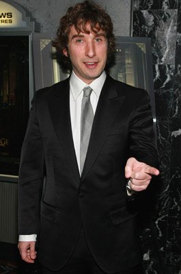 Фото - Серхио Х. Санчес: 265x400 / 21 Кб