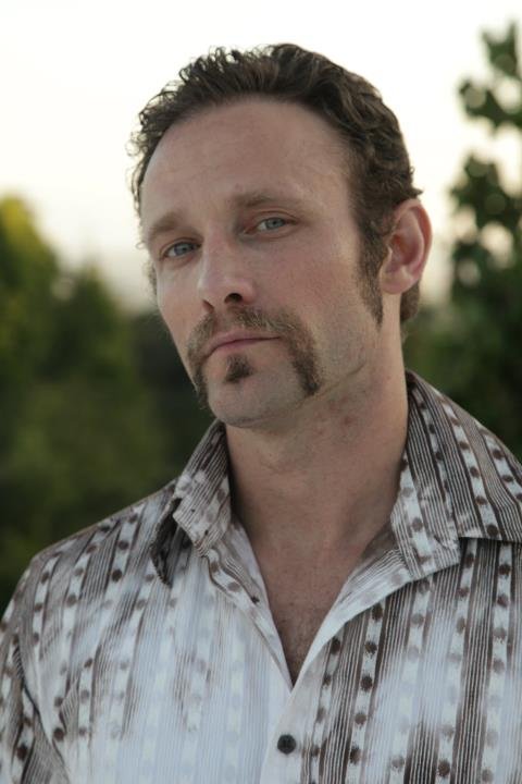 Фото - Брайан Кинни: 480x720 / 44 Кб