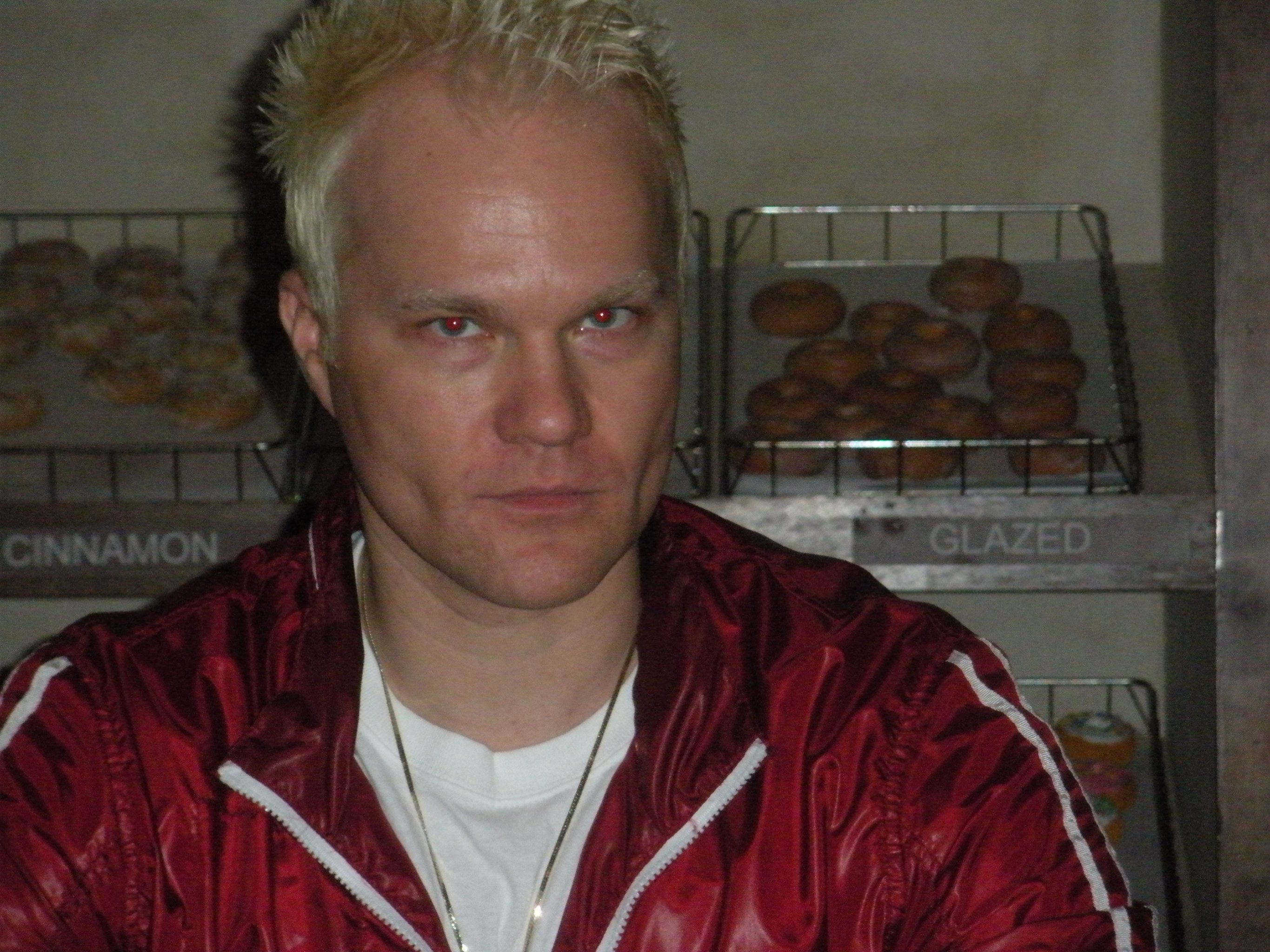 Фото - Давид Агранов: 2731x2048 / 735 Кб