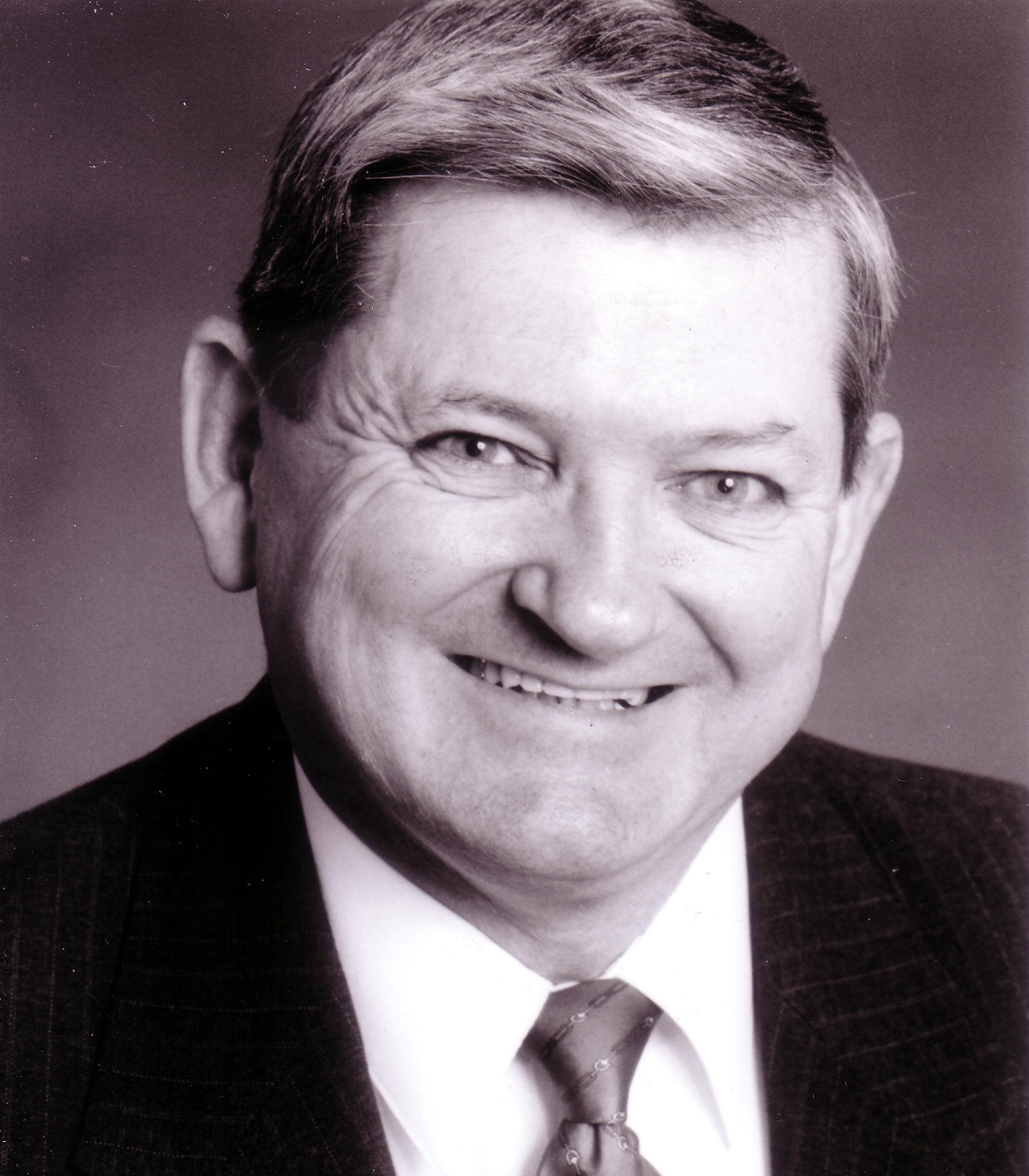 Фото - Сет Бэйли: 1792x2048 / 421 Кб