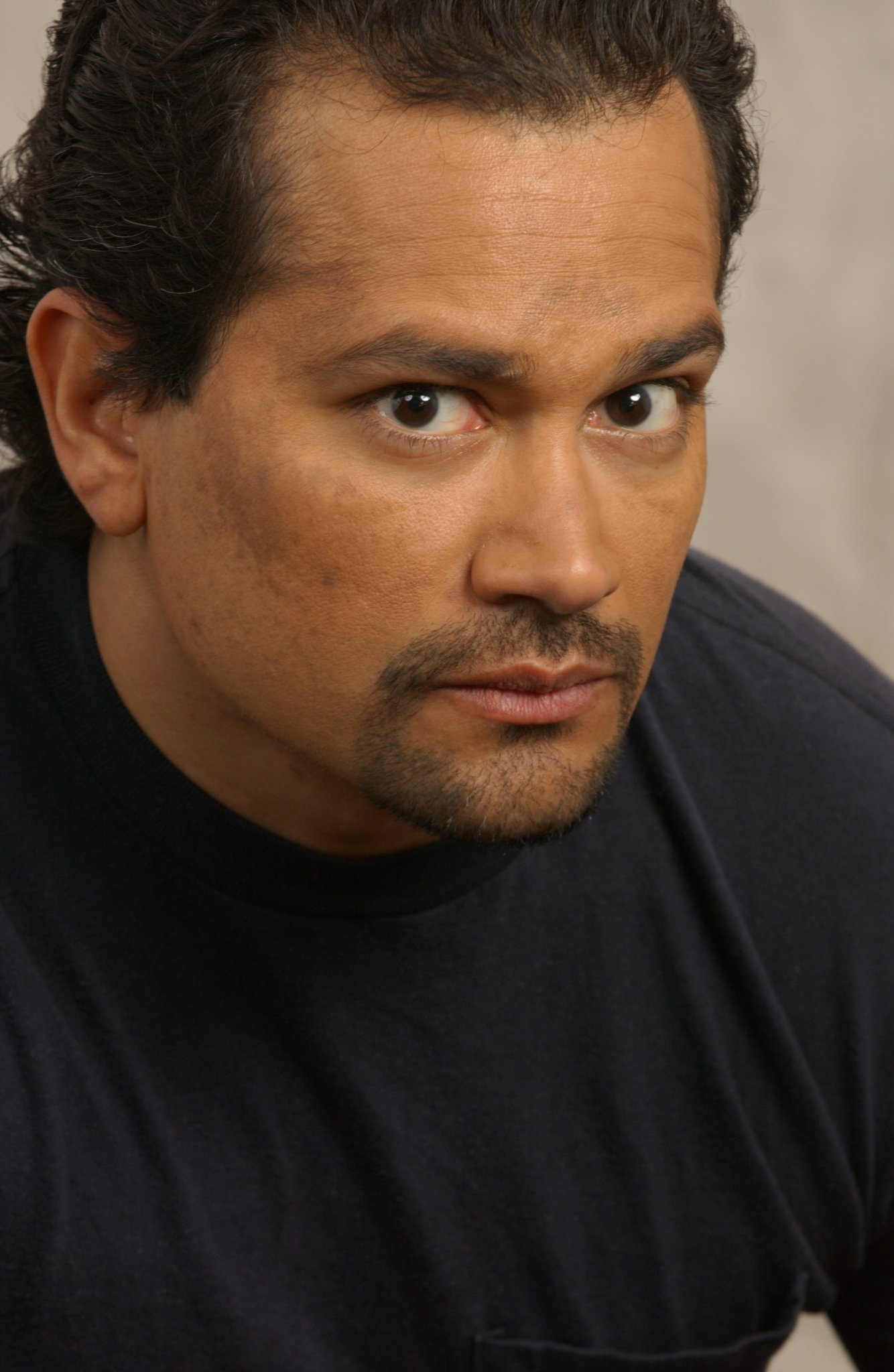 Фото - Тони Аламеда: 1334x2048 / 256 Кб