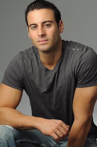 Фото - Френк Фэйт: 318x480 / 26 Кб