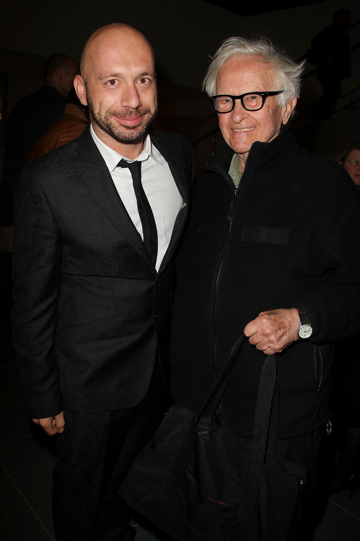 Фото - Мигель Гонсалес Мендес: 1365x2048 / 251 Кб