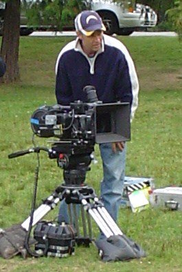 Фото - Дэйл Вольф: 265x397 / 33 Кб