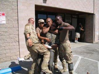 Фото - Шон Делон: 338x254 / 26 Кб