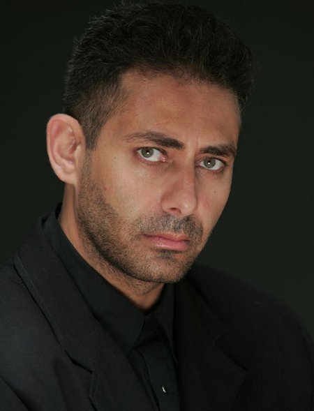 Фото - Шон Делон: 450x589 / 27 Кб