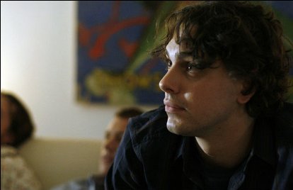 Фото - Томас Садоски: 414x268 / 15 Кб