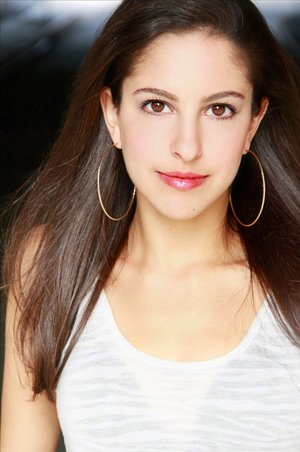 Фото - Лаура Шеинбаум: 300x452 / 26 Кб