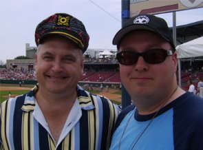 Фото - Мэттью В. Аллен: 295x218 / 17 Кб