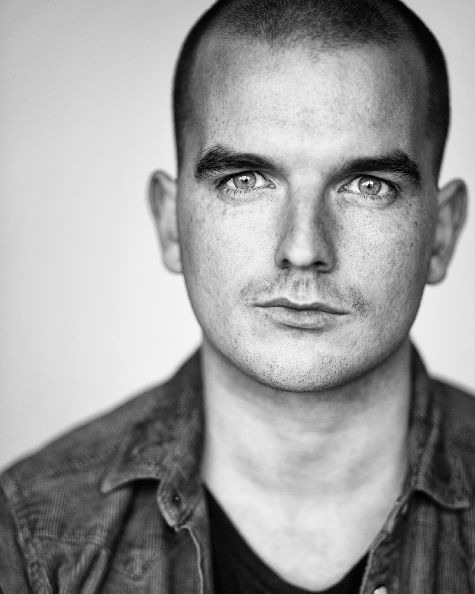 Фото - Кевин Кили: 1638x2048 / 334 Кб