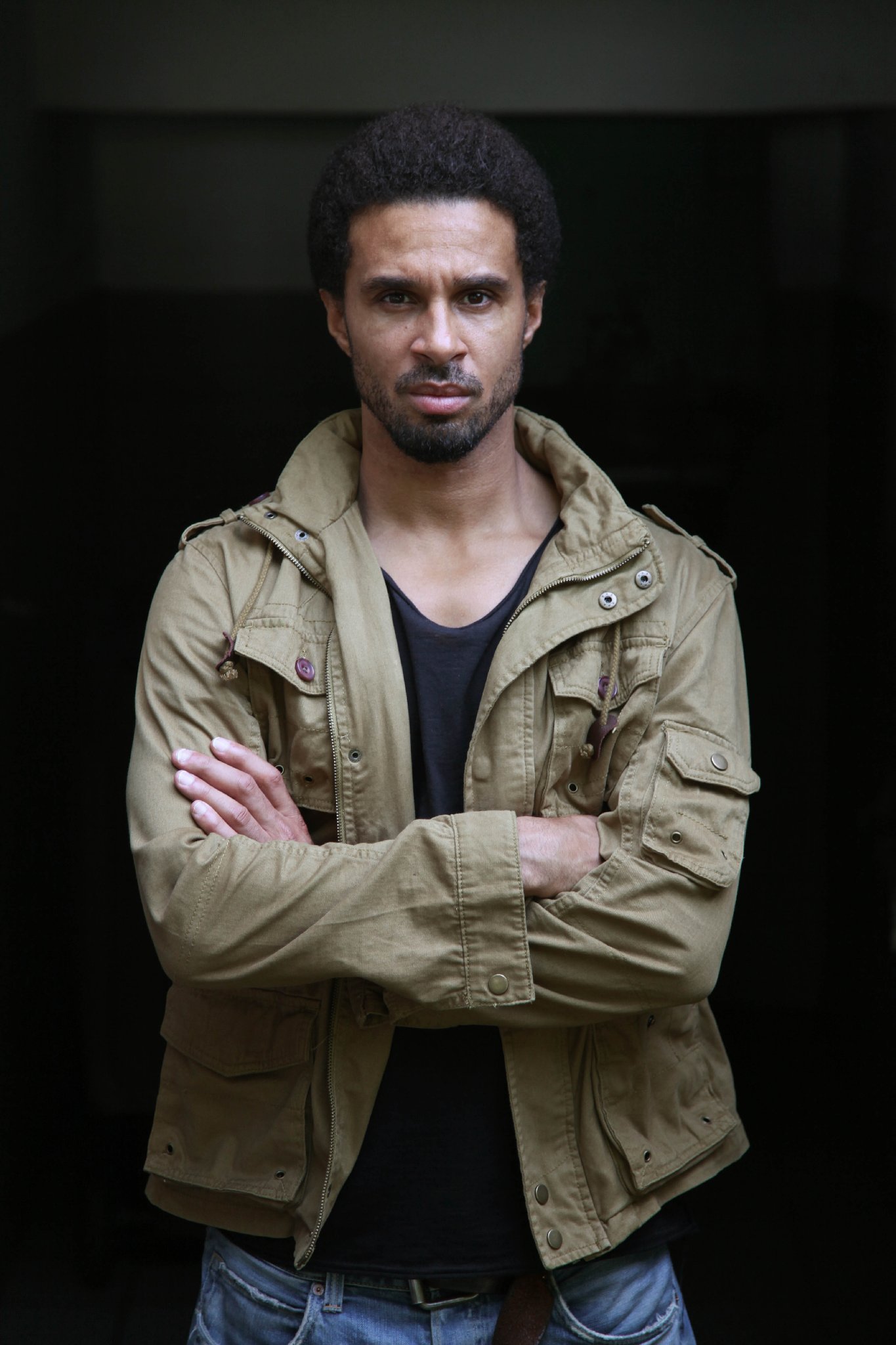 Фото - Алекс Мартин: 1365x2048 / 254 Кб