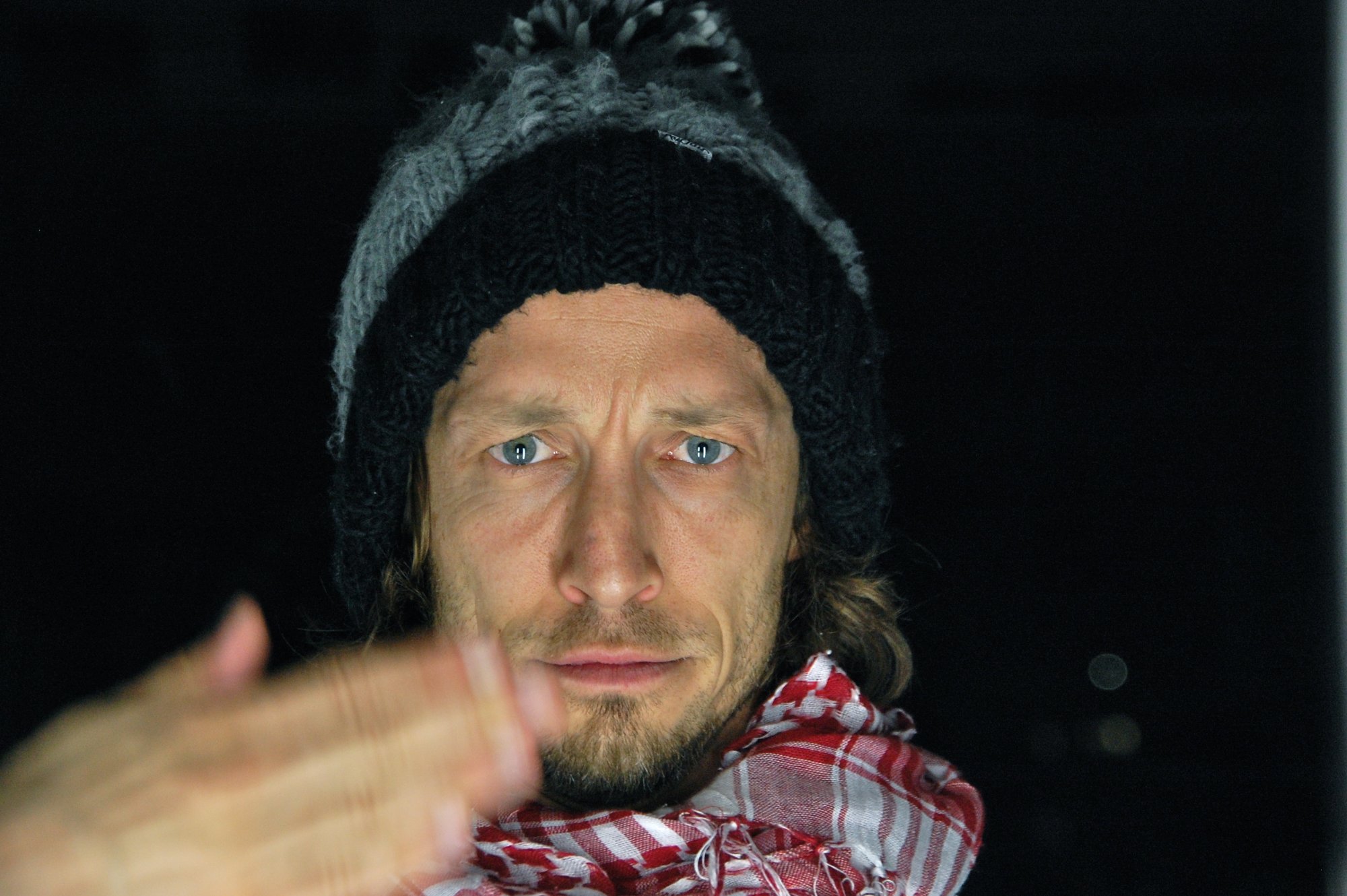 Фото - Брэдли Страйкер: 2000x1330 / 328 Кб