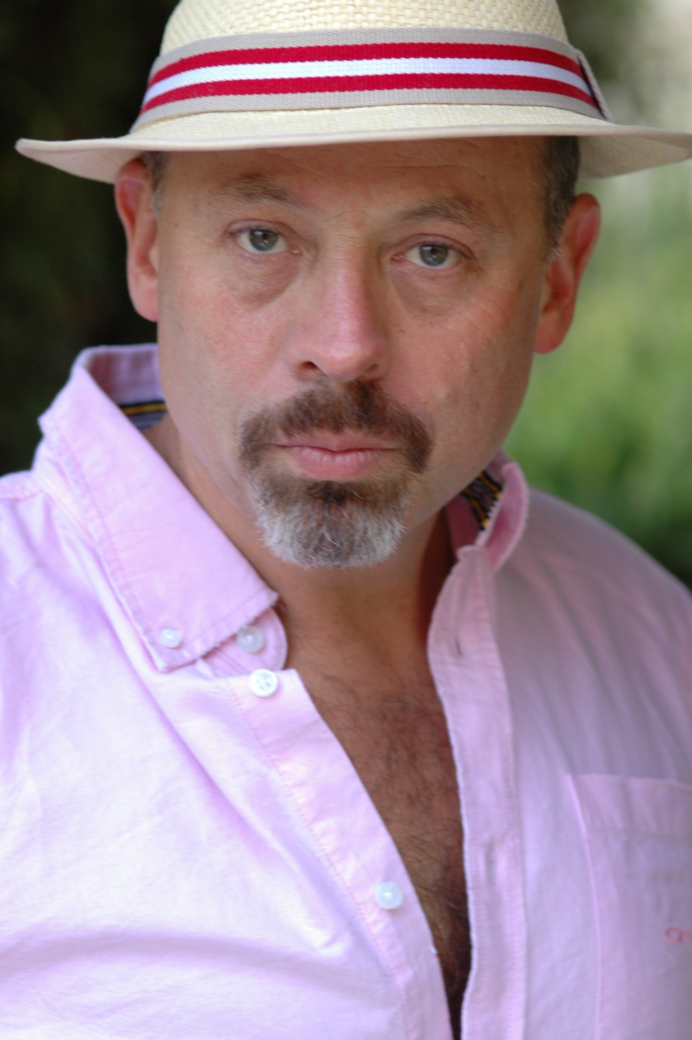 Фото - Мануэль Уррего: 1362x2048 / 252 Кб