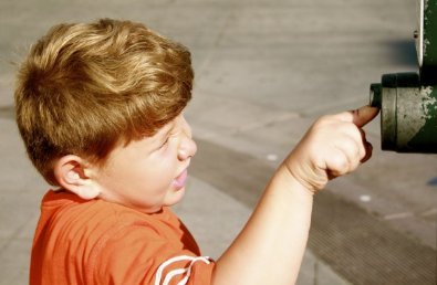 Фото - Аарон Захарий Филипс: 395x258 / 20 Кб