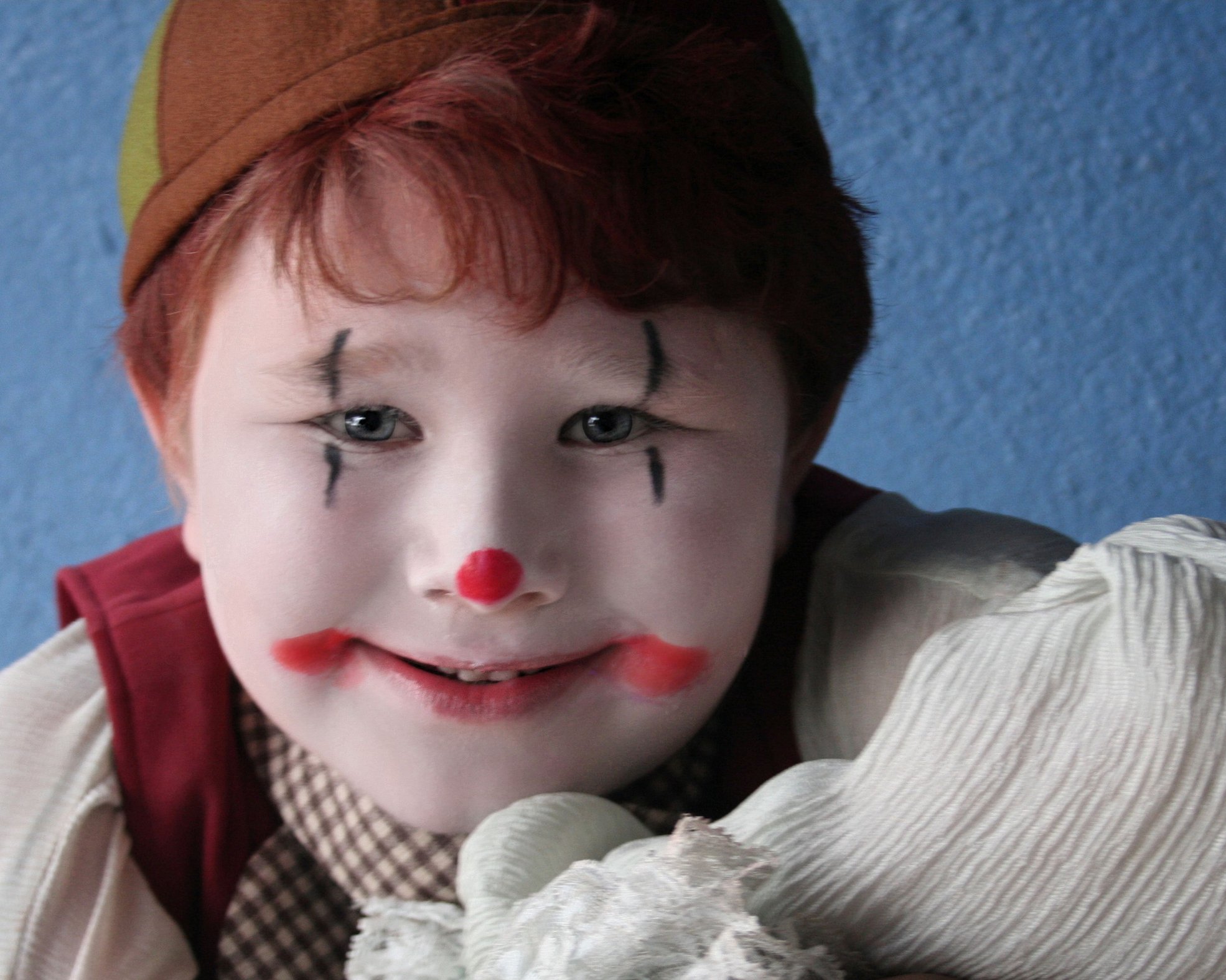 Фото - Аарон Захарий Филипс: 1970x1576 / 366 Кб