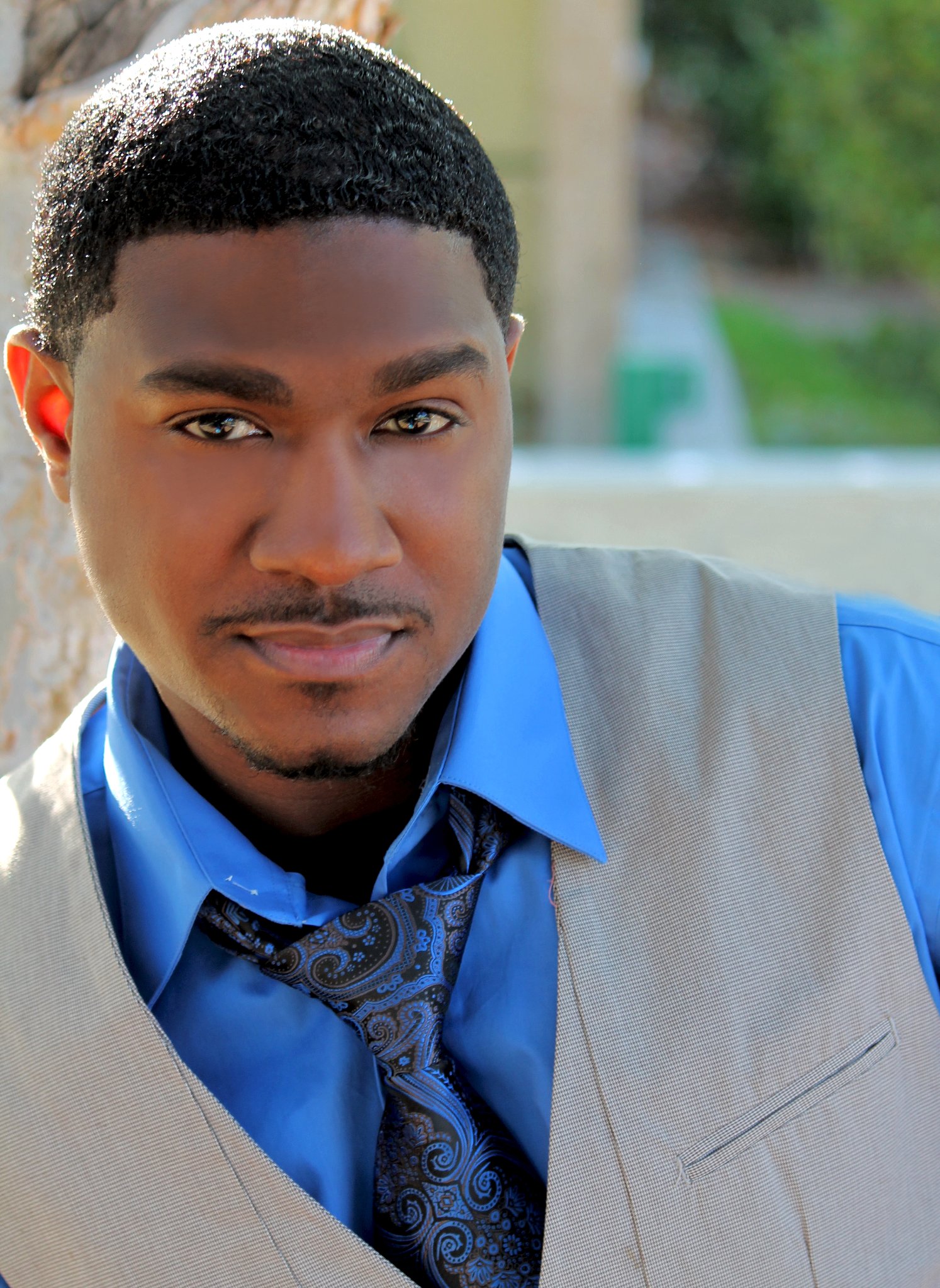 Фото - Джастин М. Бойд: 1494x2048 / 514 Кб