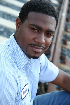 Фото - Джастин М. Бойд: 300x450 / 30 Кб