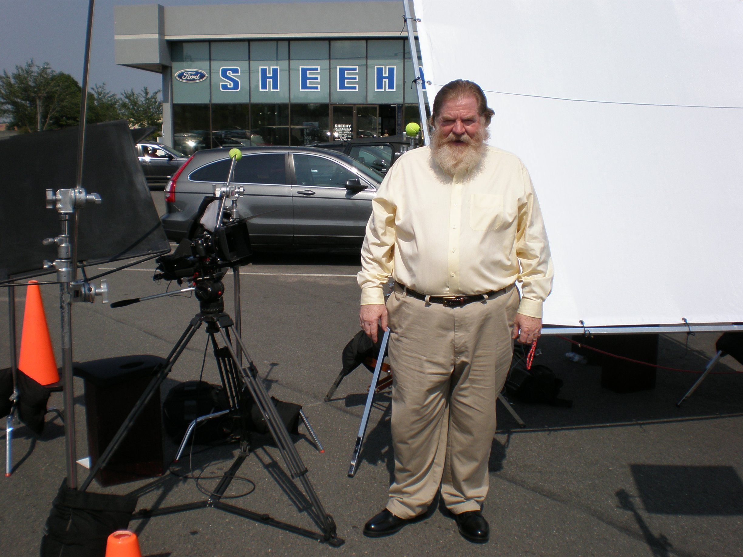 Фото - Лоуренс Уайтнер: 2448x1836 / 536 Кб