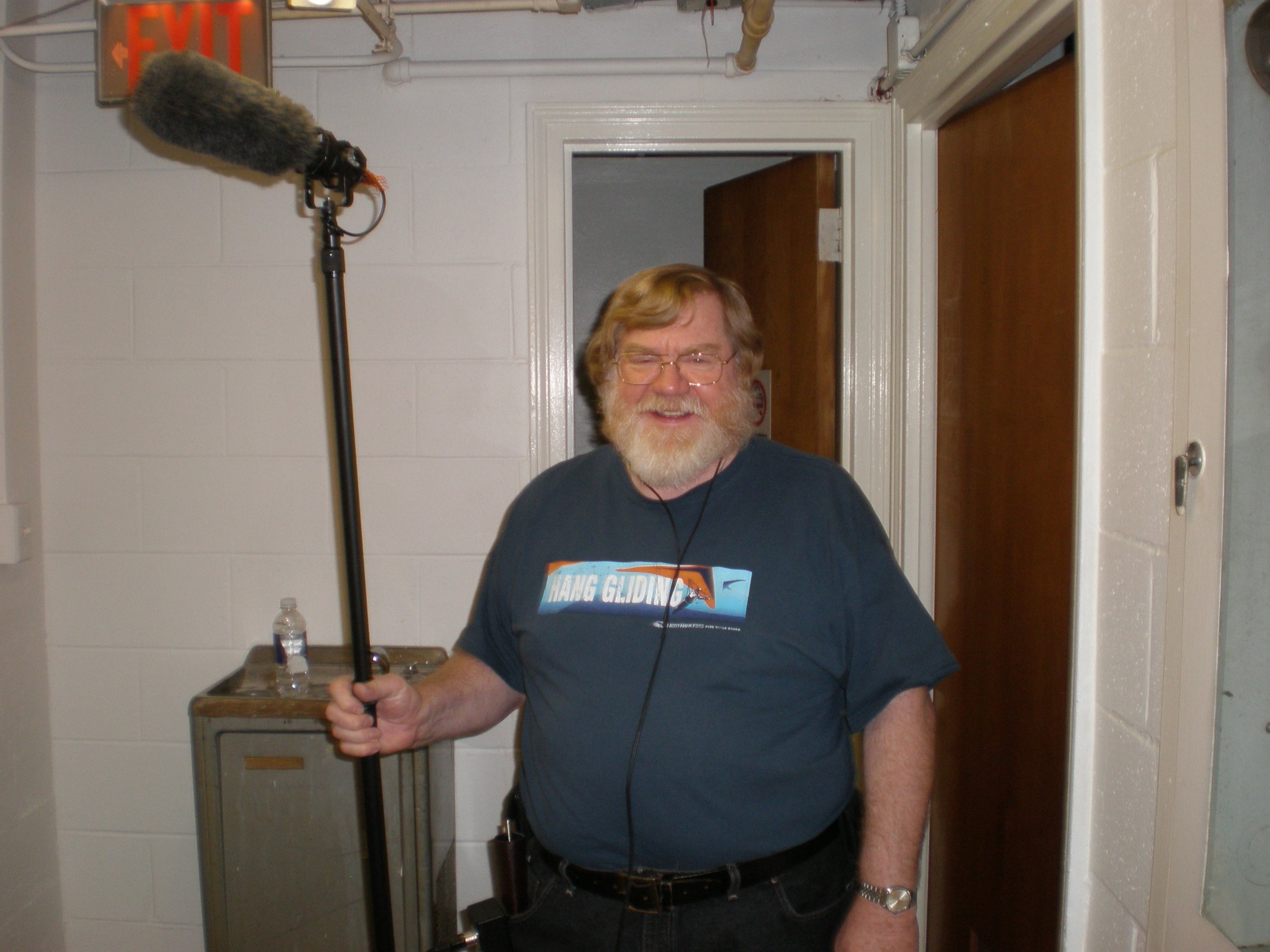 Фото - Лоуренс Уайтнер: 2448x1836 / 477 Кб