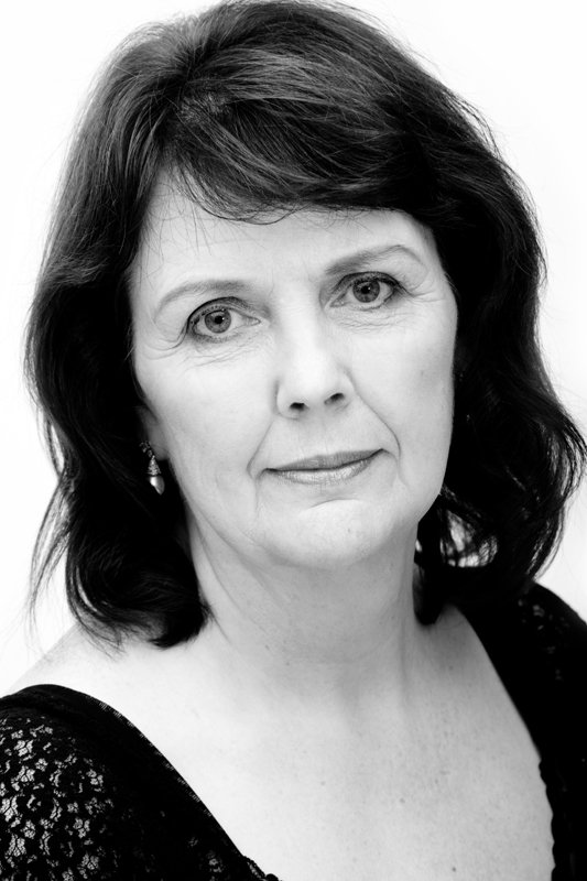 Фото - Мэри Робинсон: 533x800 / 67 Кб